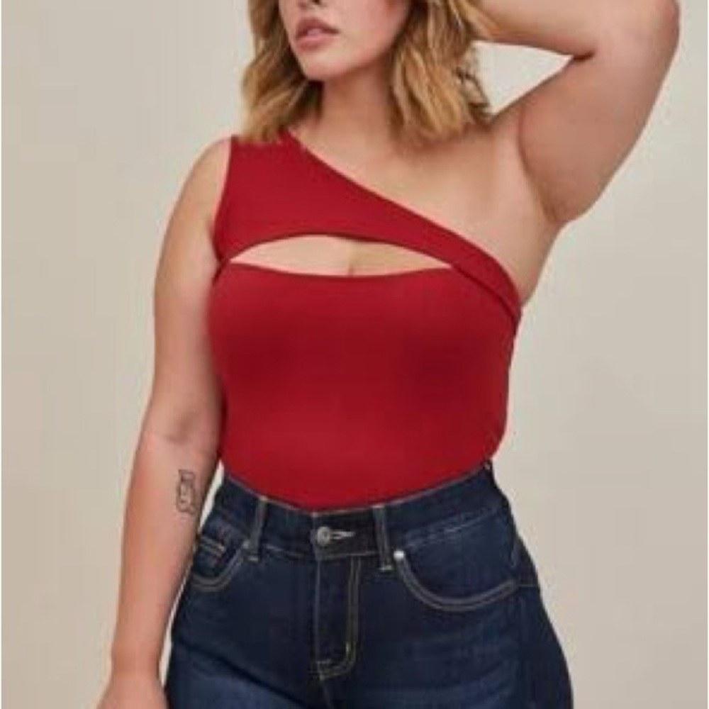 Torrid size 6 foxy one shoulder top